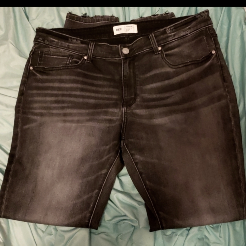 BKE Payton Skinny Jeans- Black size 33🖤